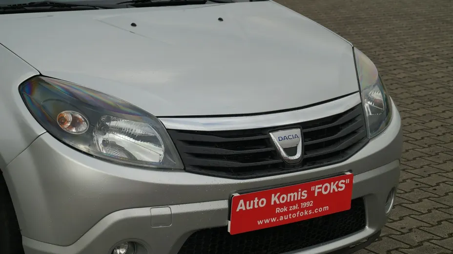DACIA Sandero -