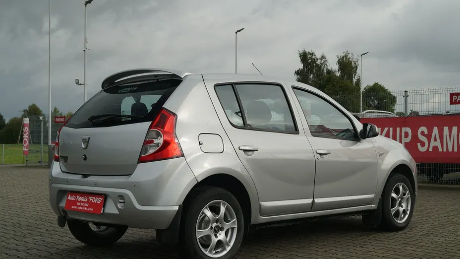 DACIA Sandero -