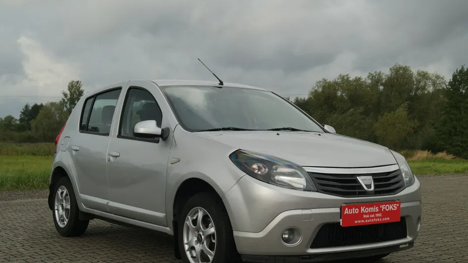 DACIA Sandero -