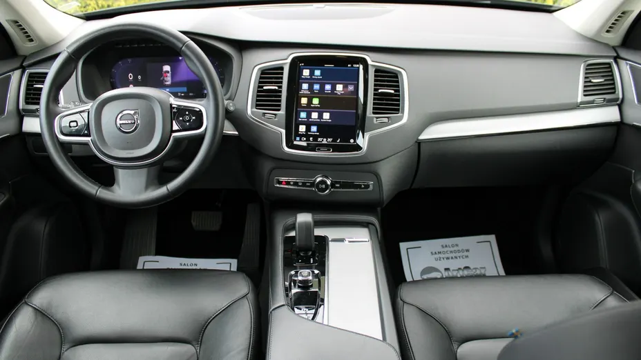 VOLVO XC90 -
