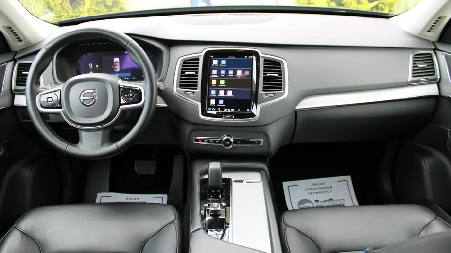 VOLVO XC90 -