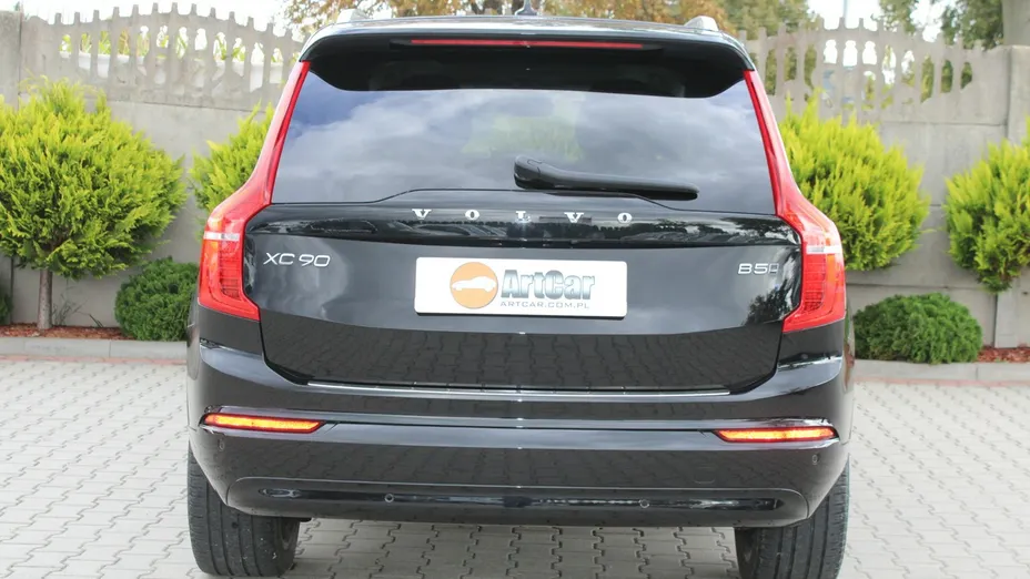 VOLVO XC90 -