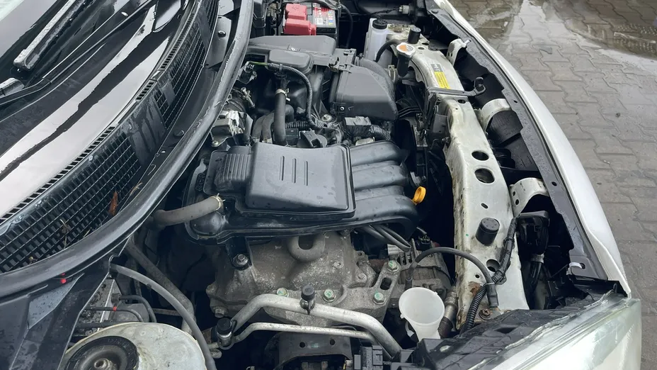 NISSAN Micra -