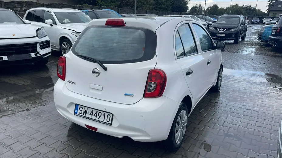 NISSAN Micra -
