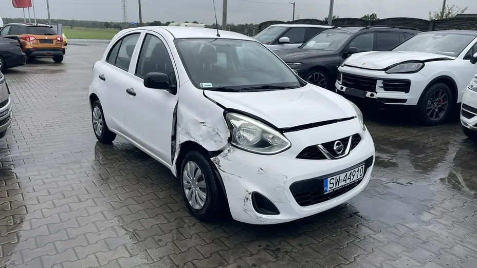 NISSAN Micra -