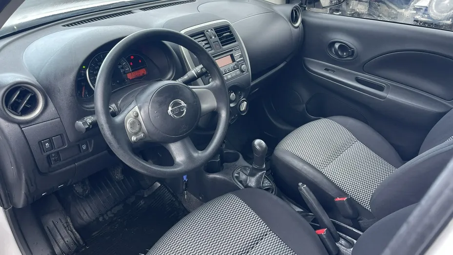 NISSAN Micra -