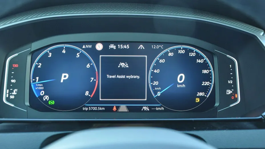 VOLKSWAGEN Arteon -