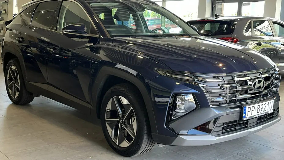HYUNDAI Tucson -