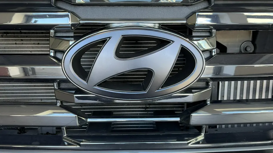 HYUNDAI Tucson -