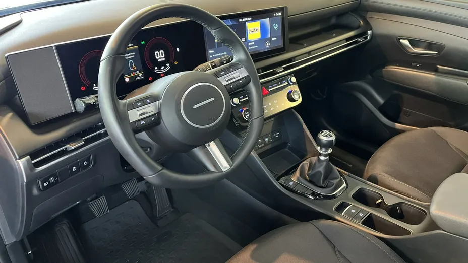HYUNDAI Tucson -