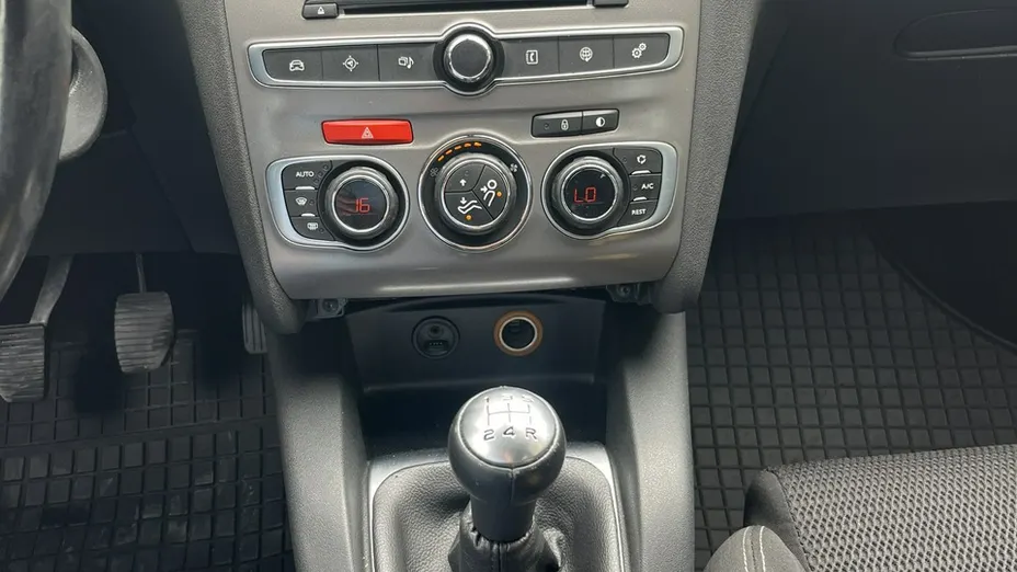 CITROEN C4 -