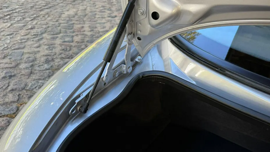JAGUAR XK -