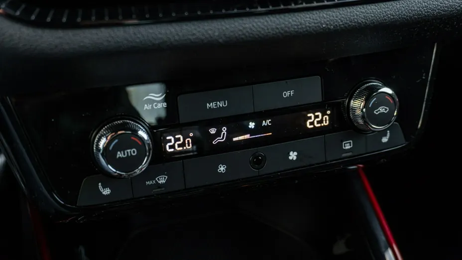 SKODA Fabia -