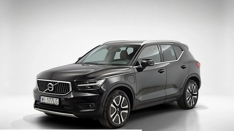 VOLVO XC40 -