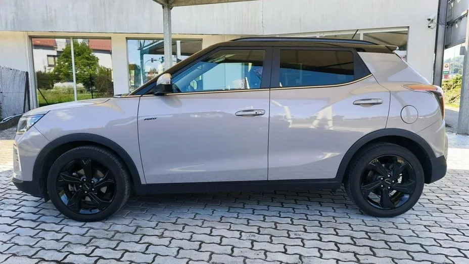 KGM / SSANGYONG Tivoli -