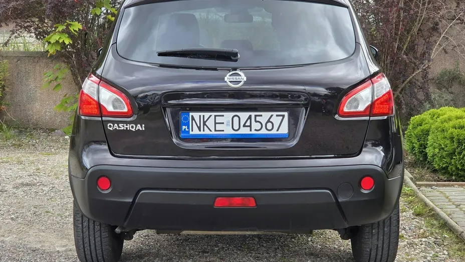 NISSAN Qashqai -