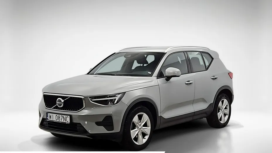 VOLVO XC40 -