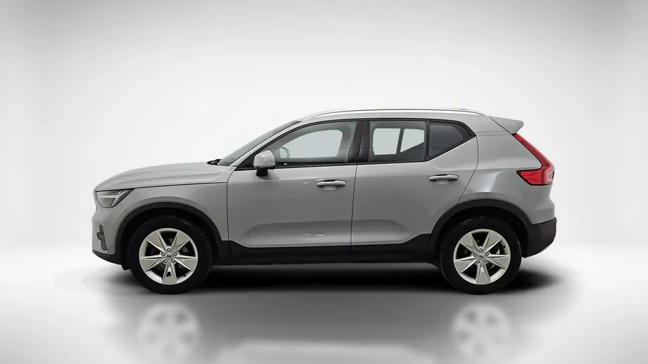 VOLVO XC40 -