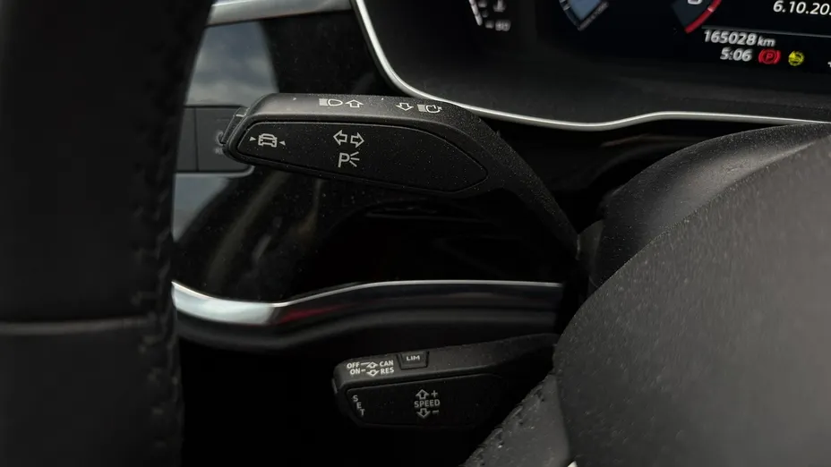 AUDI Q3 -
