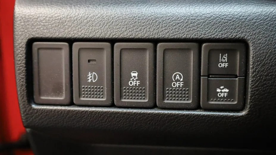 SUZUKI Vitara -