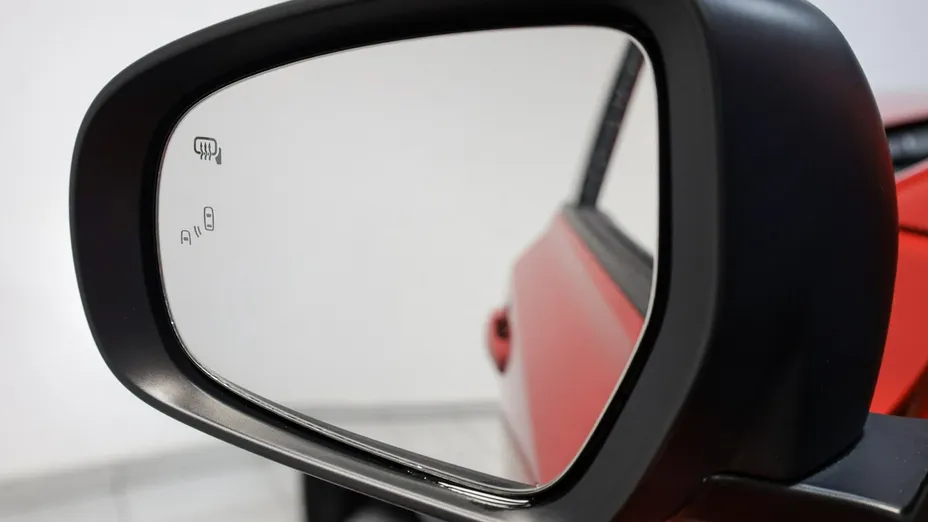 SUZUKI Vitara -