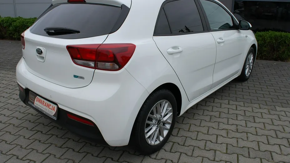 KIA Rio -