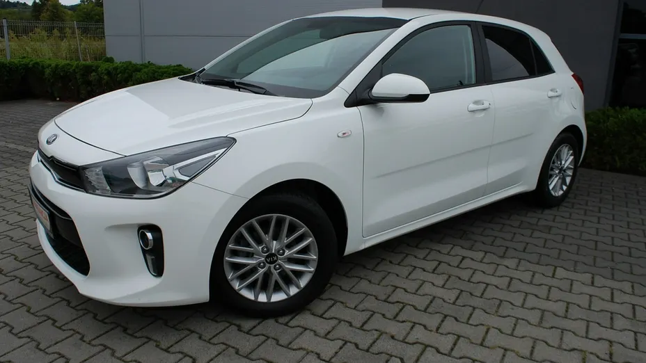 KIA Rio -
