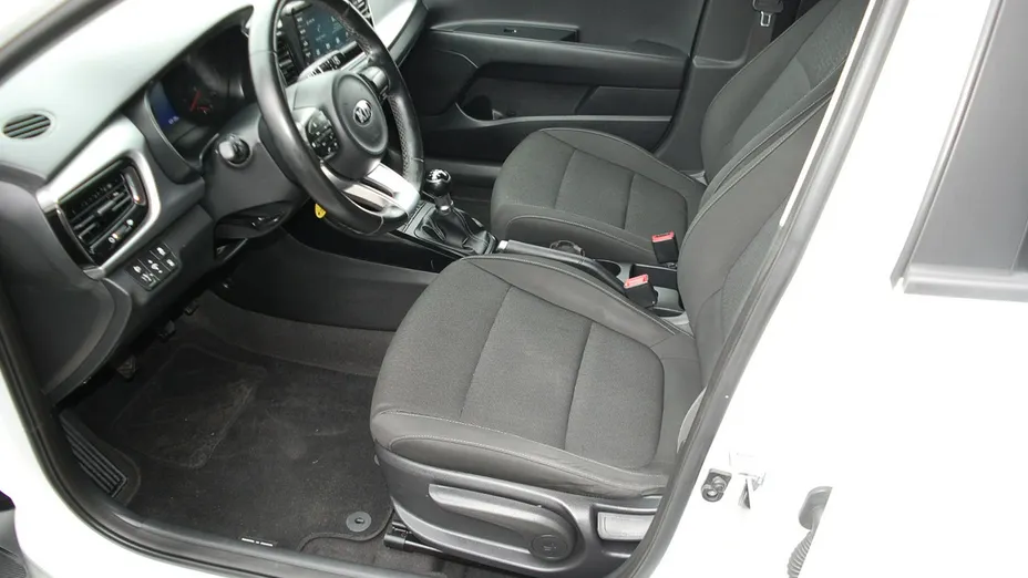 KIA Rio -