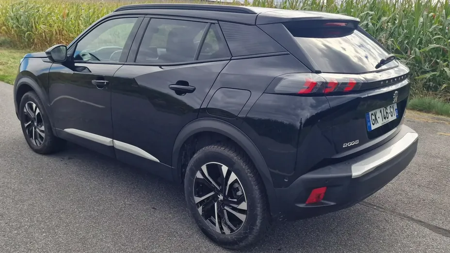 PEUGEOT 2008 -