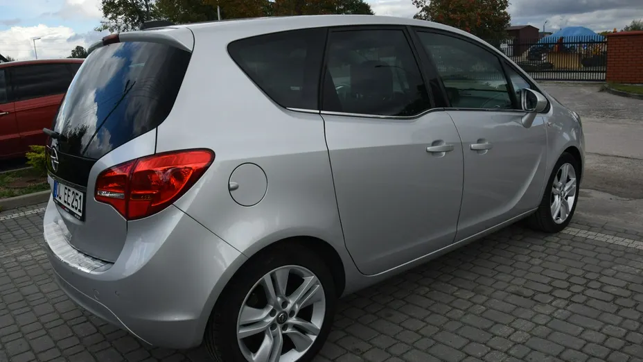 OPEL Meriva -