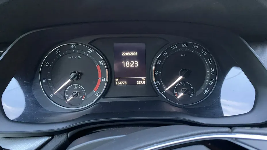 SKODA Octavia -