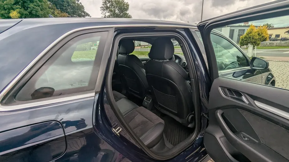 AUDI A3 Sportback -