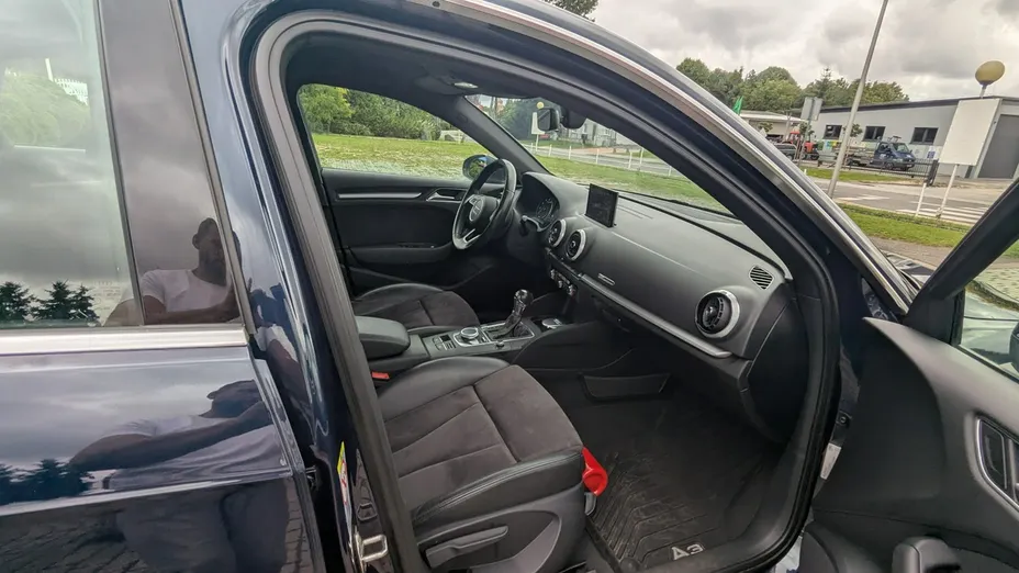 AUDI A3 Sportback -