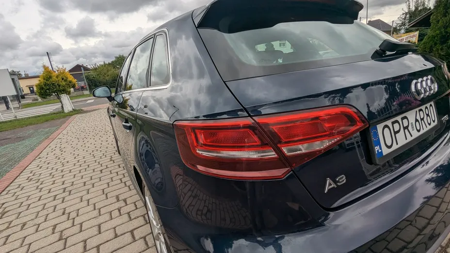 AUDI A3 Sportback -