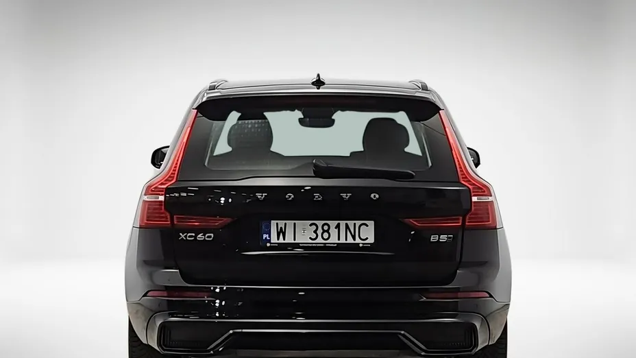 VOLVO XC60 -