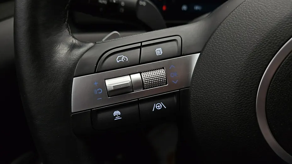 HYUNDAI Tucson -