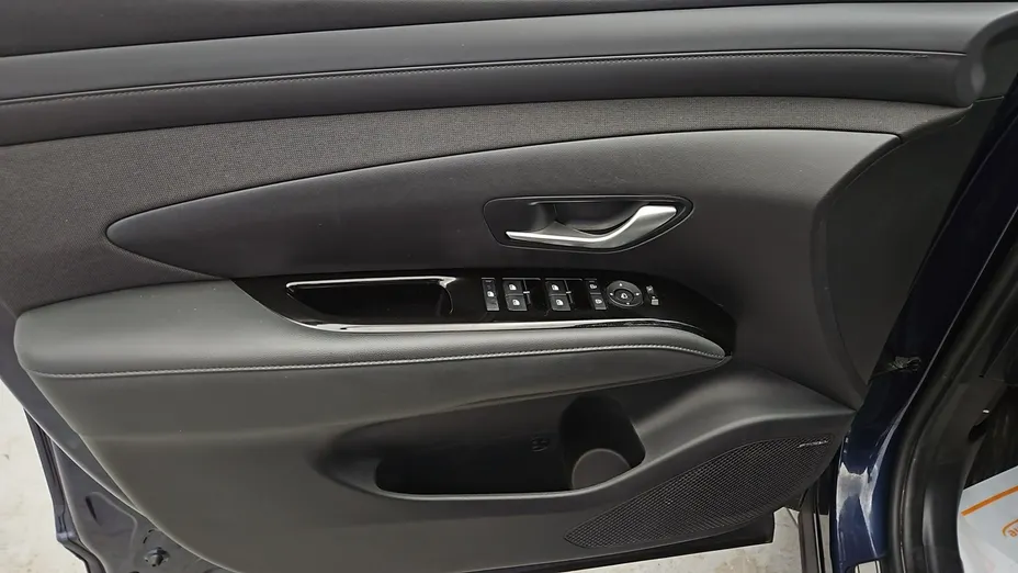 HYUNDAI Tucson -