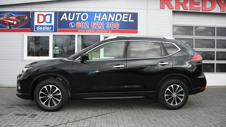 NISSAN X-Trail -