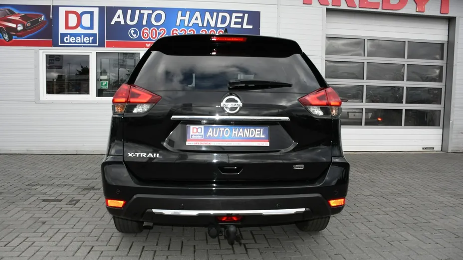NISSAN X-Trail -