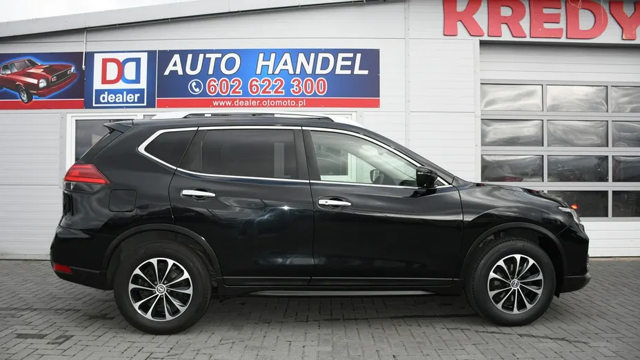 NISSAN X-Trail -