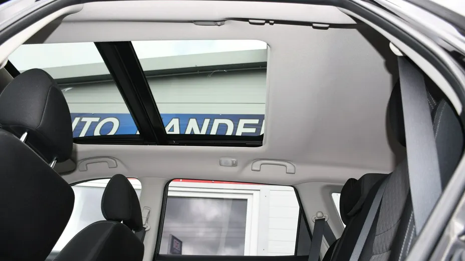 NISSAN X-Trail -