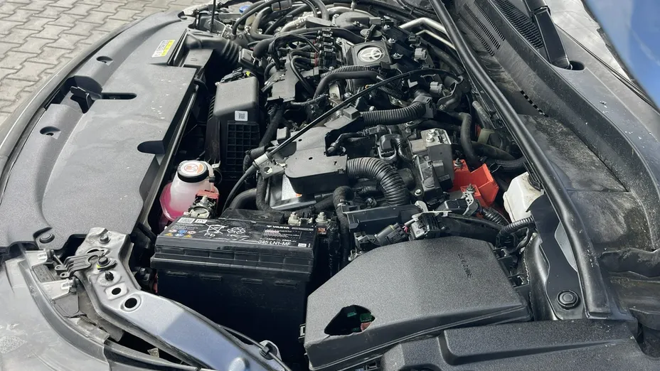 TOYOTA Corolla -