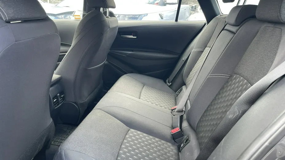 TOYOTA Corolla -