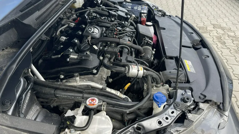TOYOTA Corolla -