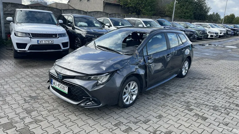 TOYOTA Corolla -