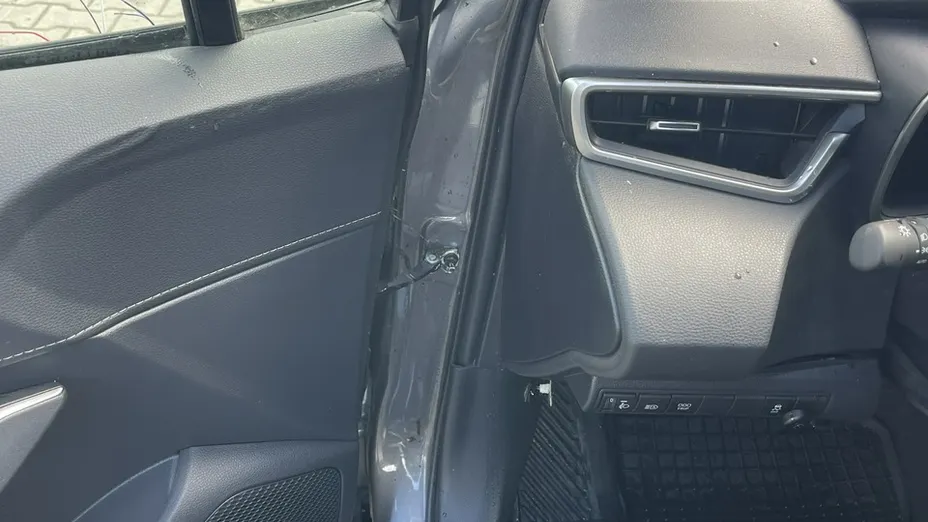 TOYOTA Corolla -