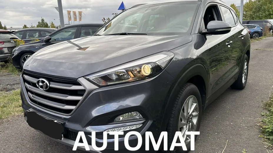 HYUNDAI Tucson -