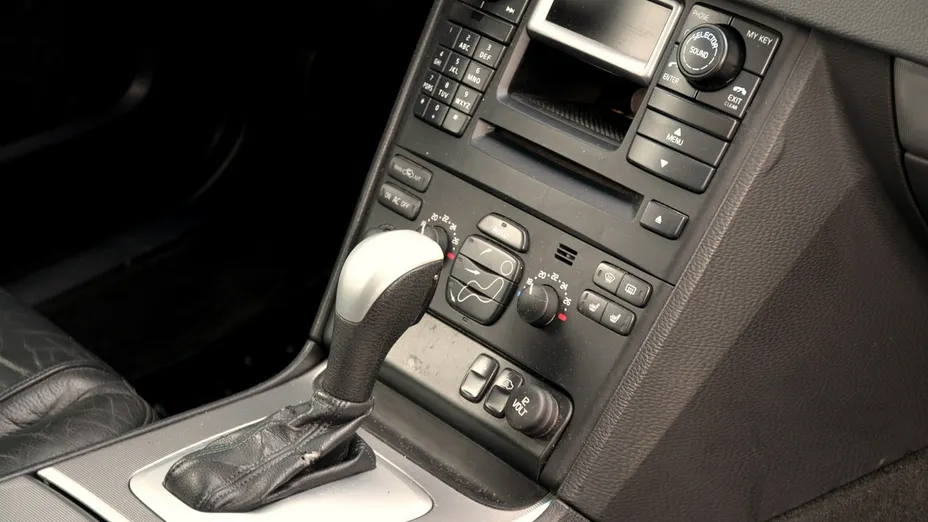 VOLVO XC90 -