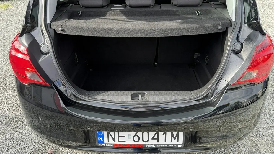 OPEL Corsa -