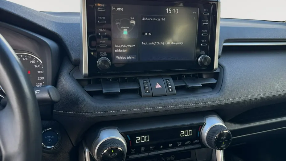TOYOTA RAV4 -